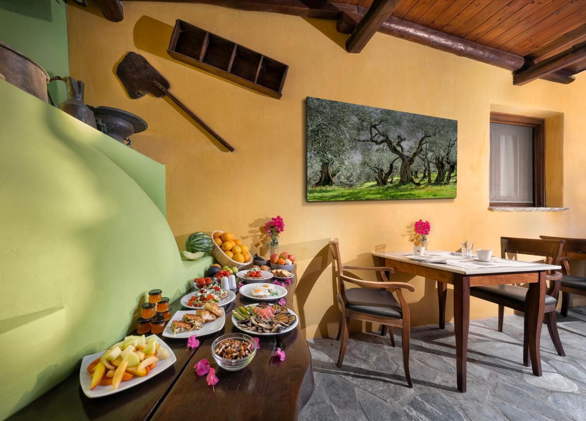קאלה נרה Alkifron Hotel מראה חיצוני תמונה